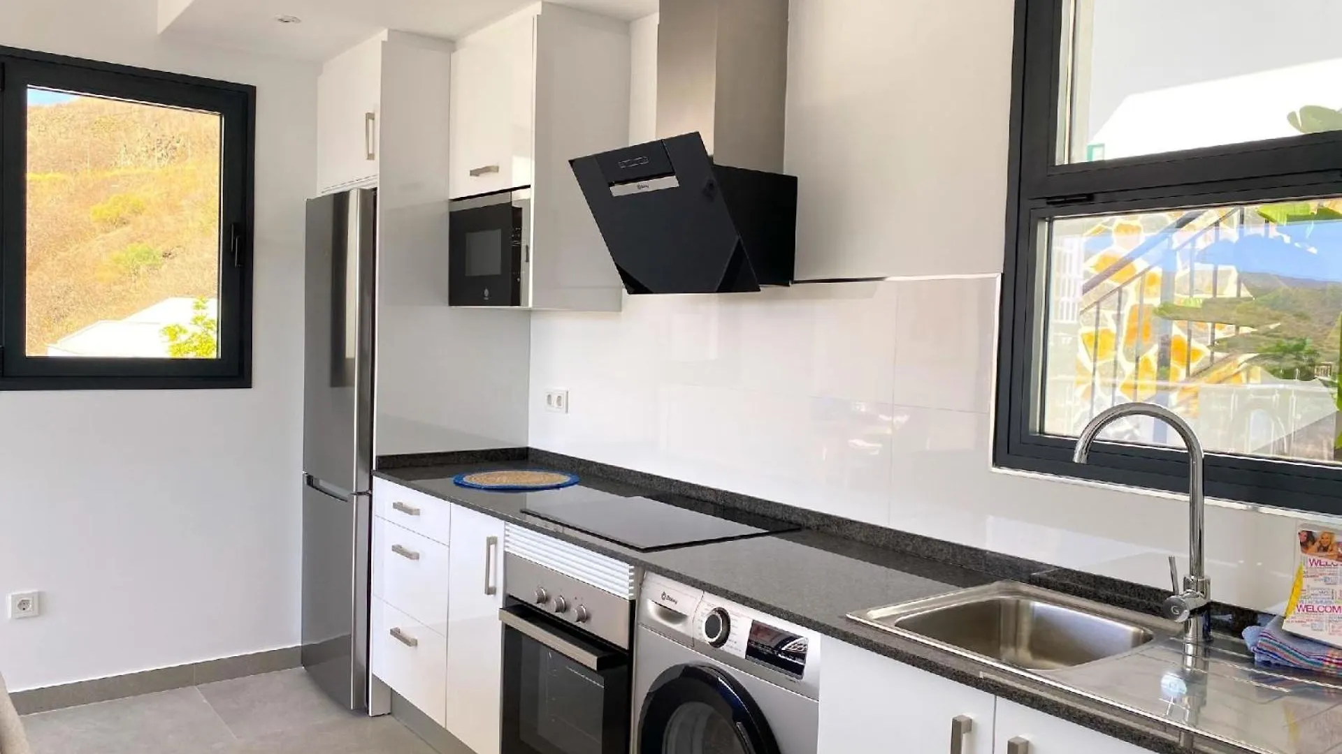 Apartment Ferienwohnung Fuer 4 Personen Ca 70 Qm In Nerja, Andalusien Costa Del Sol Spain