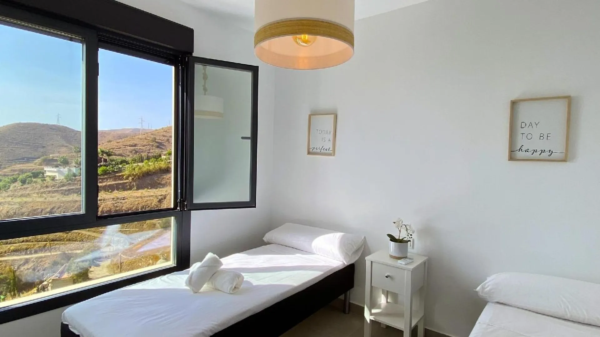 Apartment Ferienwohnung Fuer 4 Personen Ca 70 Qm In Nerja, Andalusien Costa Del Sol