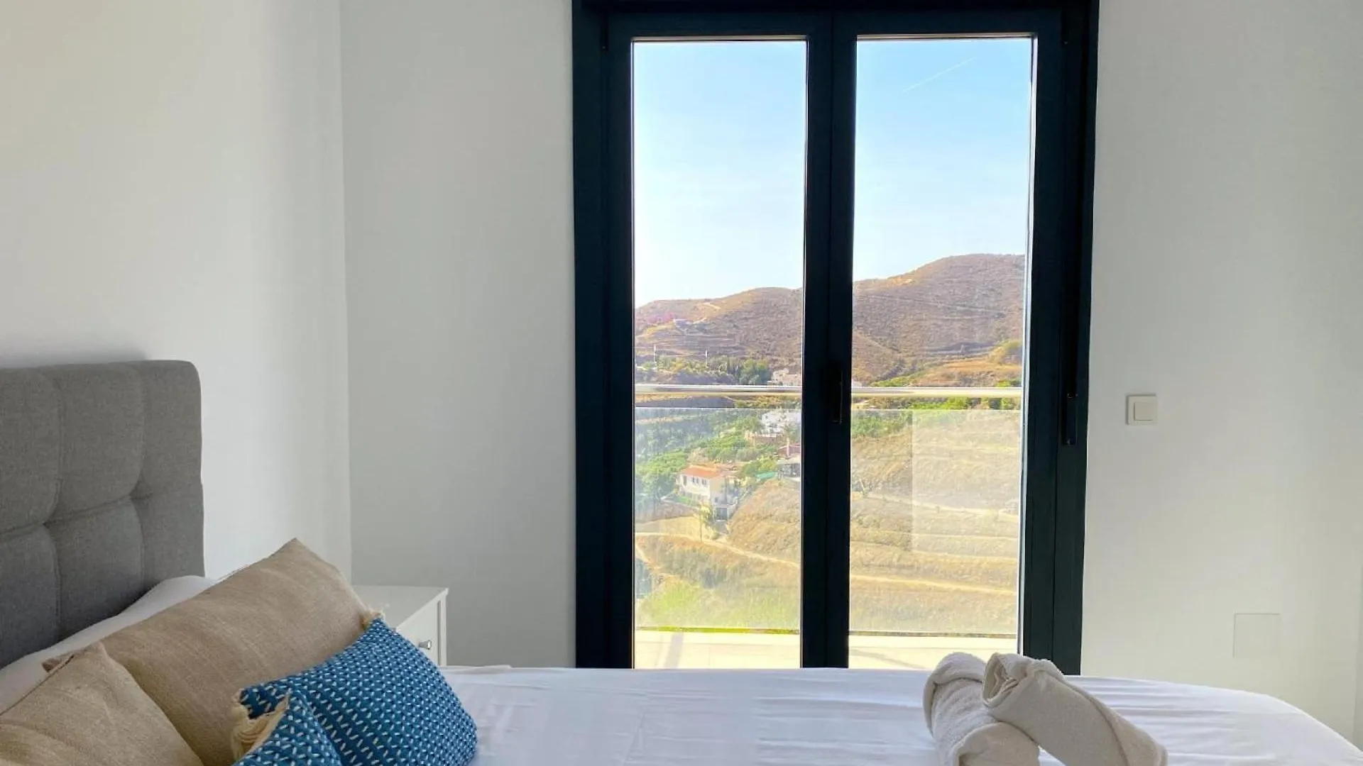 Apartment Ferienwohnung Fuer 4 Personen Ca 70 Qm In Nerja, Andalusien Costa Del Sol