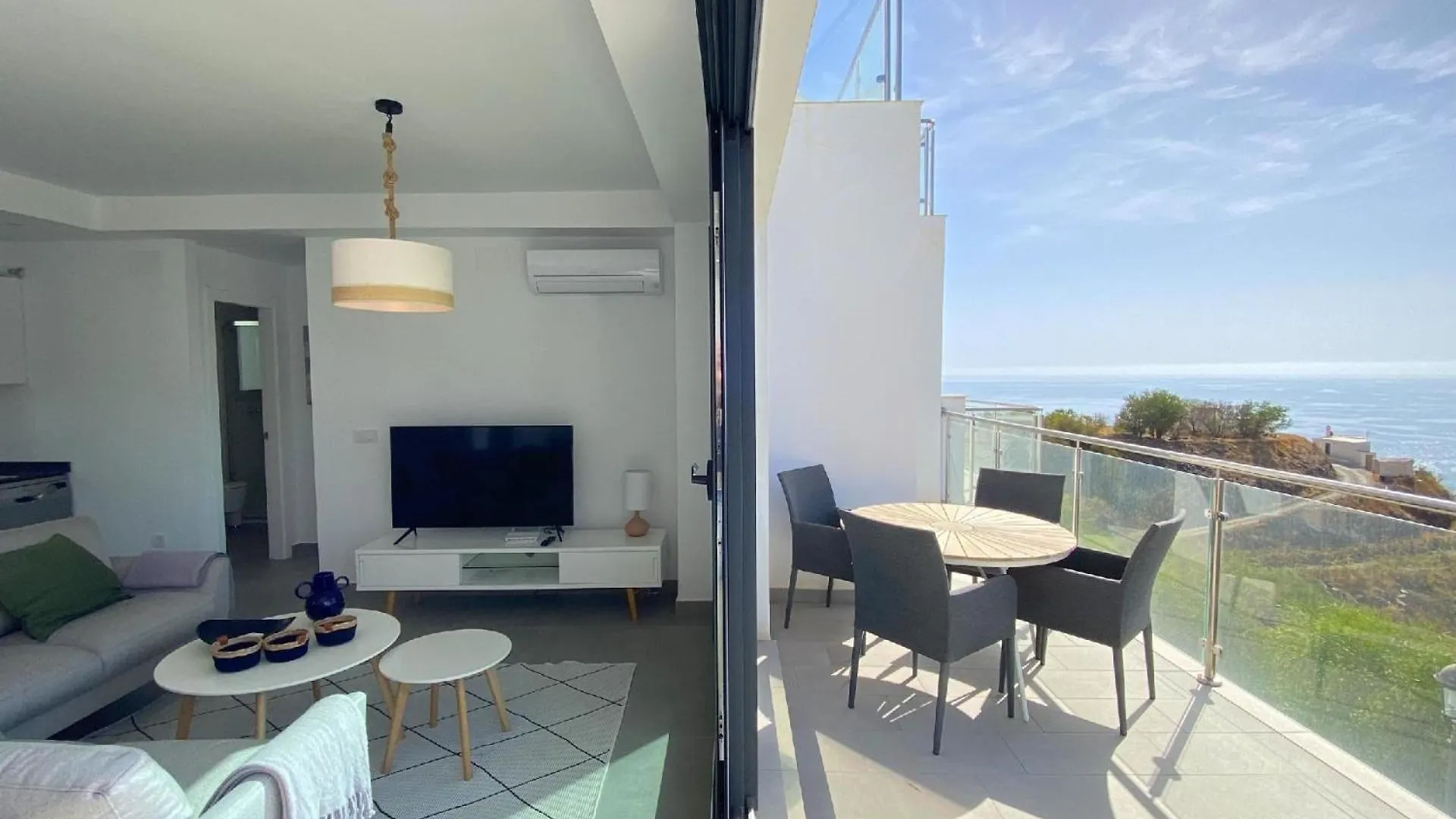 Apartment Ferienwohnung Fuer 4 Personen Ca 70 Qm In Nerja, Andalusien Costa Del Sol